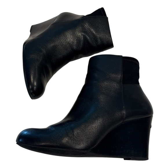 MICHAEL Michael Kors MK Logo Bromley Black Leather Wedge Ankle Bootie Boot Sz 8 - Picture 5 of 9